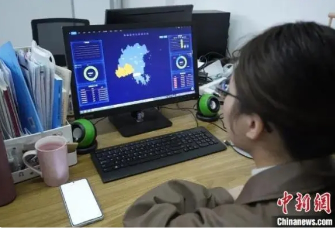 福州一学校厕所装反欺凌报警器 福州一学校厕所装反欺凌报警器